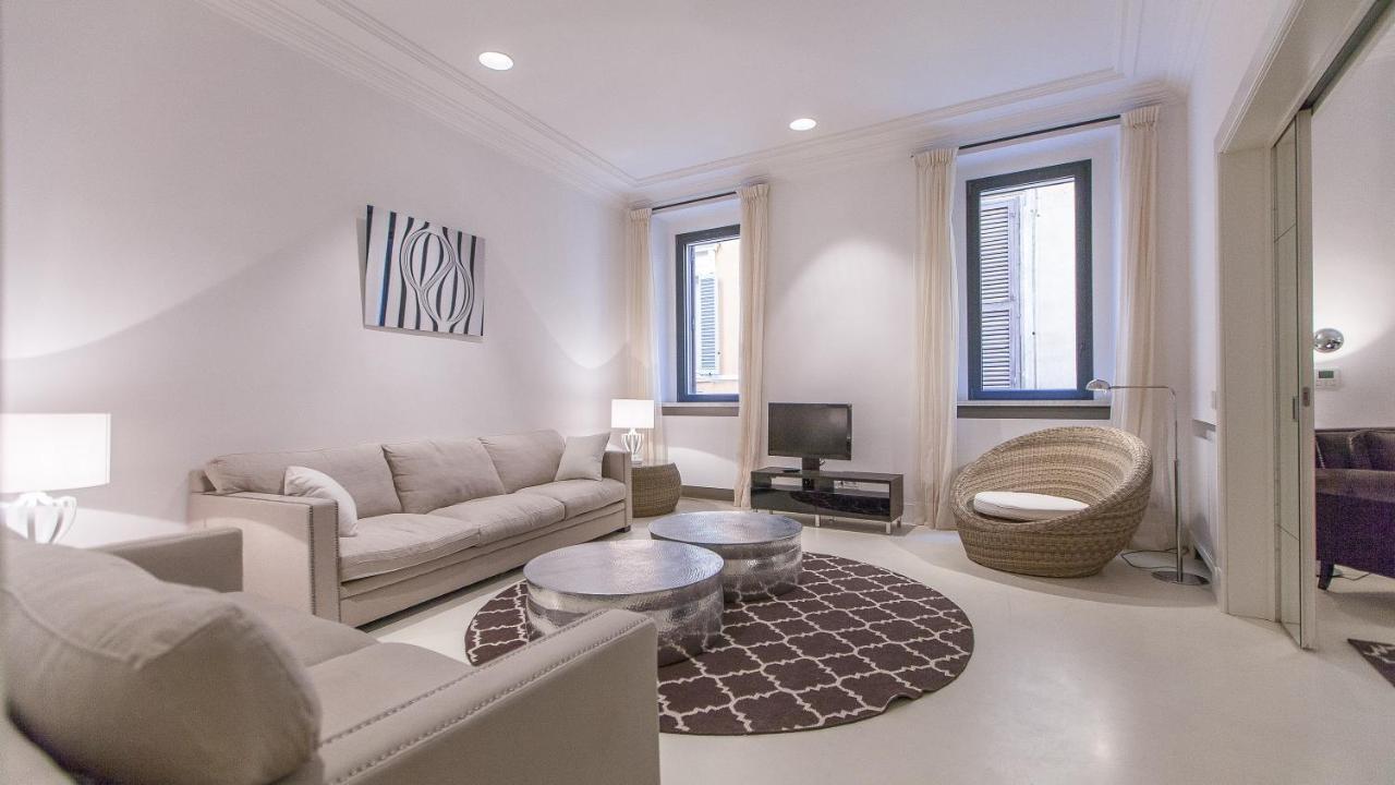 Pantheon Exclusive-rental In * Rom